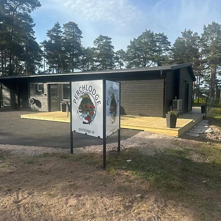 Perchlodge Mönsterås Екстериор снимка